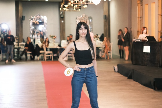 GÜZELLİK TACINI KİM TAKACAK?