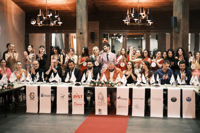 GÜZELLİK TACINI KİM TAKACAK?