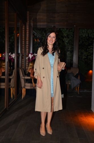 KADIN KADINA EĞLENCE DOLU GECE