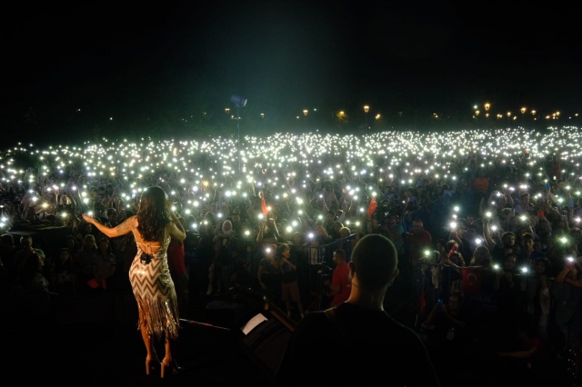 MELEK MOSSO,ESKİŞEHİR'DE YIKTI GEÇTİ