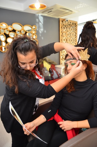 AMAZON KADINLARIN HAZIRLIKLARI