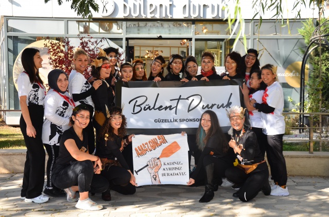 AMAZON KADINLARIN HAZIRLIKLARI