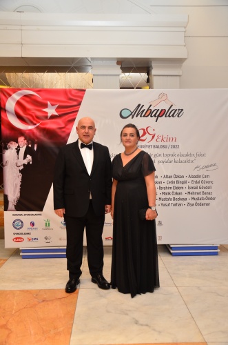 TANGO GÖSTERİLİ CUMHURİYET BALOSU