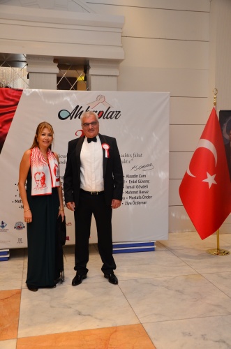 TANGO GÖSTERİLİ CUMHURİYET BALOSU