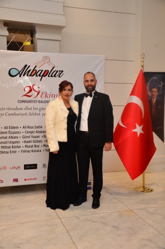 TANGO GÖSTERİLİ CUMHURİYET BALOSU