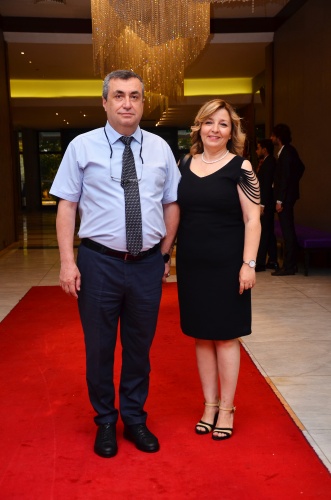 TOMRİS ÇİFTİNİN AŞK DÜĞÜNÜ