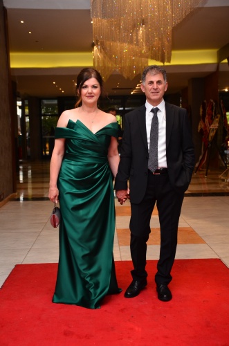 TOMRİS ÇİFTİNİN AŞK DÜĞÜNÜ