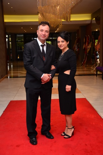 TOMRİS ÇİFTİNİN AŞK DÜĞÜNÜ