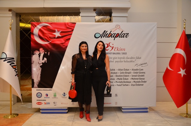 TANGO GÖSTERİLİ CUMHURİYET BALOSU