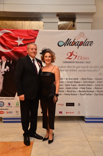 TANGO GÖSTERİLİ CUMHURİYET BALOSU