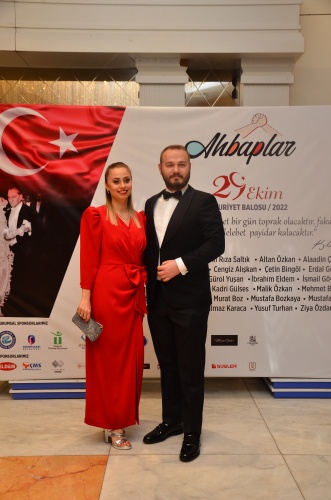 TANGO GÖSTERİLİ CUMHURİYET BALOSU