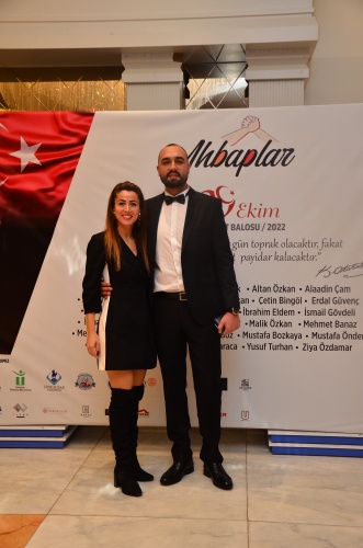 TANGO GÖSTERİLİ CUMHURİYET BALOSU