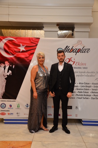 TANGO GÖSTERİLİ CUMHURİYET BALOSU