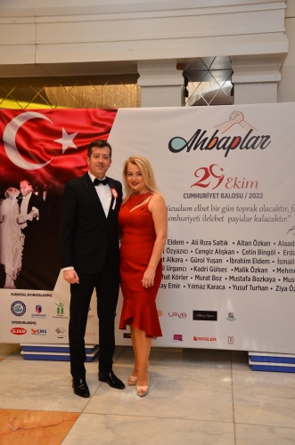 TANGO GÖSTERİLİ CUMHURİYET BALOSU