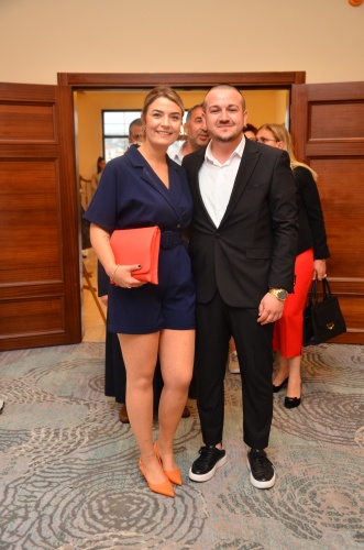 UNUTULMAZ GECE,  UNUTULMAZ AN