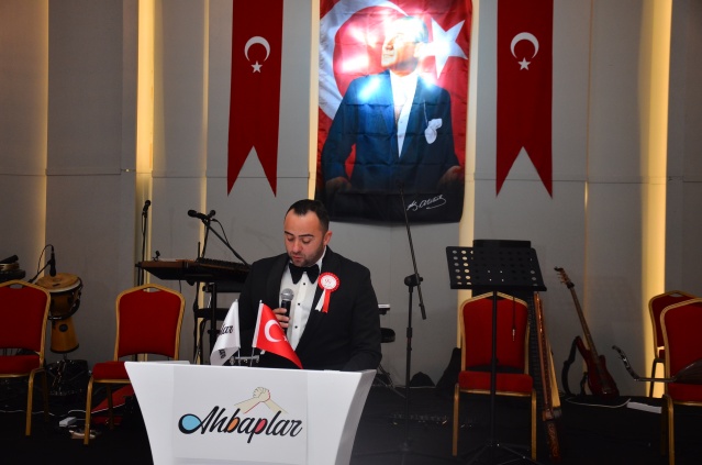 TANGO GÖSTERİLİ CUMHURİYET BALOSU