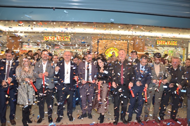 ESANKA AÇILIŞINDAN FOTOĞRAFLAR