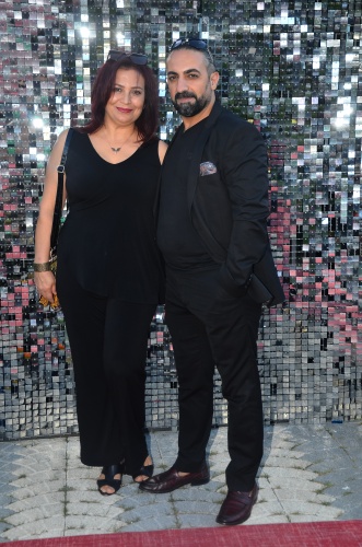 GÜZELLİK MERKEZİNDE MUHTEŞEM AÇILIŞ