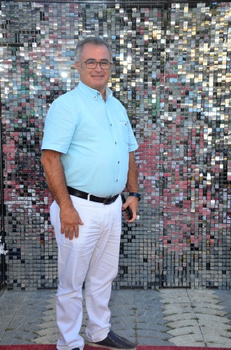 GÜZELLİK MERKEZİNDE MUHTEŞEM AÇILIŞ