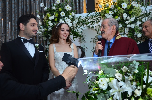 BÜYÜKERŞEN KIYDI, ALTAY SAHNE ALDI