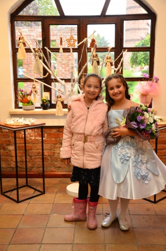 'DÜŞLERİMDEKİ MELEKLERİN RENKLERİ'