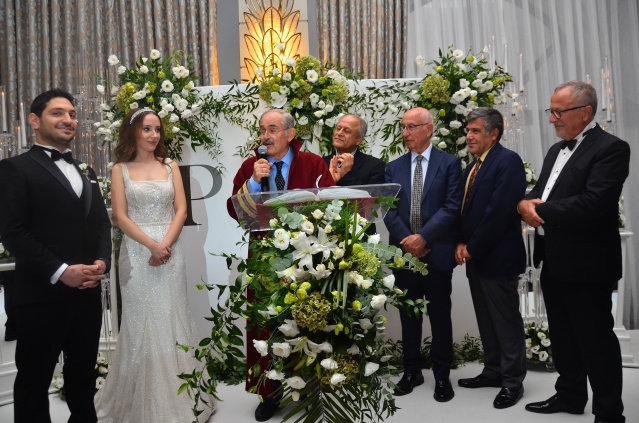 BÜYÜKERŞEN KIYDI, ALTAY SAHNE ALDI