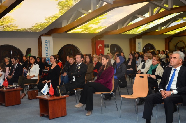 ÜRETİCİ VE GİRİŞİMCİ KADINLAR BİR ARAYA GELDİ