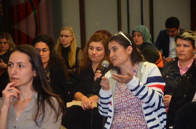 ÜRETİCİ VE GİRİŞİMCİ KADINLAR BİR ARAYA GELDİ