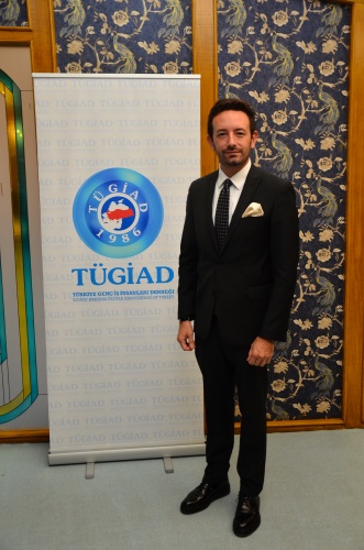 ÜRETİCİ VE GİRİŞİMCİ KADINLAR BİR ARAYA GELDİ