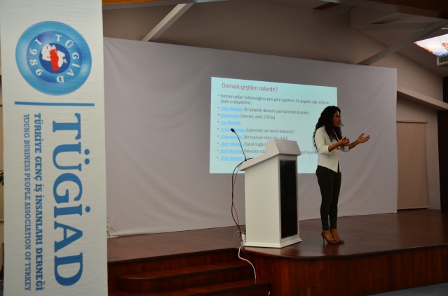 ÜRETİCİ VE GİRİŞİMCİ KADINLAR BİR ARAYA GELDİ