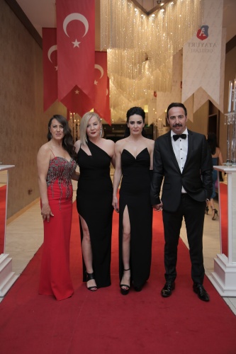 ATAYURT’TAN MEZUNİYET BALOSU