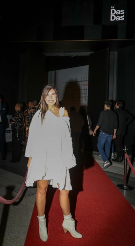 ‘SEZEN AKSU DİJİTAL’ SANAT SERGİSİ ÜNLÜ İSİMLERİ AĞIRLADI