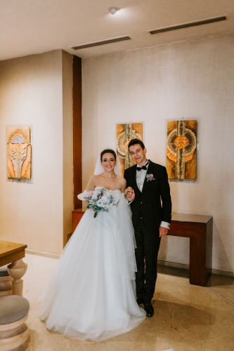 MASAL KAHRAMANLARINI BİLE KISKANDIRAN ÇİFT