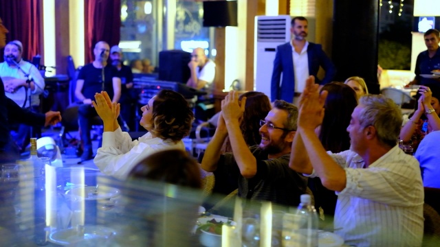 TÜRKÜSEVERLERE MÜZİK ZİYAFETİ