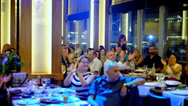 TÜRKÜSEVERLERE MÜZİK ZİYAFETİ