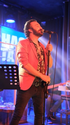 ESKİŞEHİRLİLERİN NEŞESİNE NEŞE KATIYOR