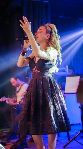 ESKİŞEHİRLİLERİN NEŞESİNE NEŞE KATIYOR