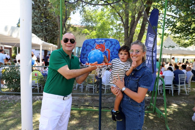 ESO'DAN GELENEKSEL "AİLE ŞENLİĞİ PİKNİĞİ"