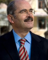 Yılmaz Büyükerşen