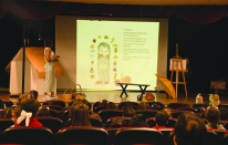 Çocukların  Dilinden SÜMÜKLÜ  "Eskİşehİrlİ Genç Yazar GİZEM AY"