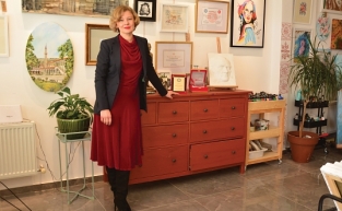 Çocukların Rengarenk Dünyasına Sanat Dolu Bir Kapı Aralanıyor "Kirli Önlük Sanat Evi"