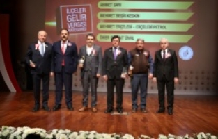 ETO, geleceğe değer katan liderleri ödüllendirdi