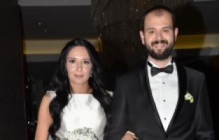 Genç çiftin en mutlu günü