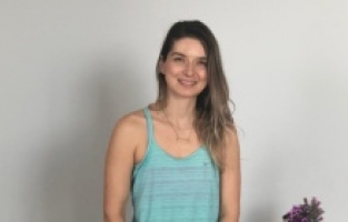 İçinde her rengi barındıran özgün bir sanatçı; Nihan Ertürk