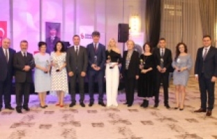 Özel Şehir Koleji’nden çifte kutlama