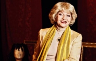 Sahnelerin duayen ismi Göksel Kortay