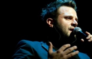 Türkiye’nin Phıl Collıns’i Emir Yeşil