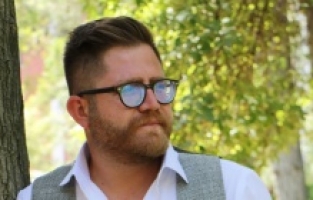 Yetenekli bir ses: Ali Doğu