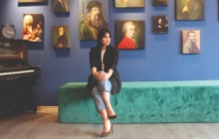 Sanatla iç içe bir hayat; Dilara Pak