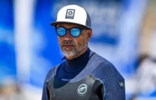 SON YILLARIN POPÜLER SPORU "KİTESURF" VE HAKKINDA MERAK EDİLENLER